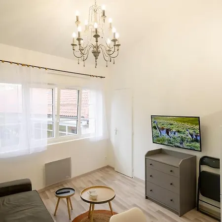 Studio Mezzanine 