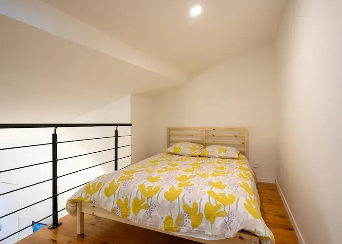 Studio Mezzanine \