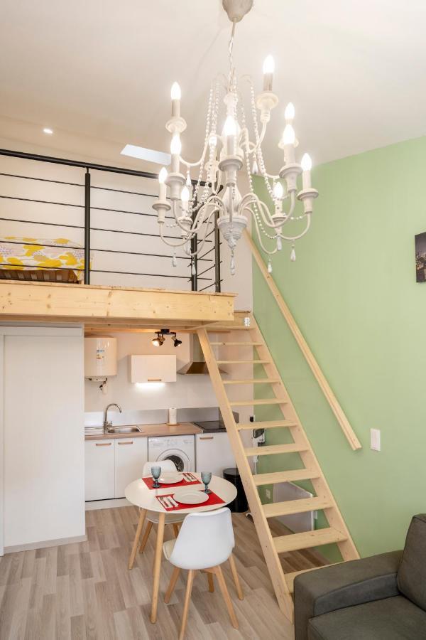 Mezzanine 